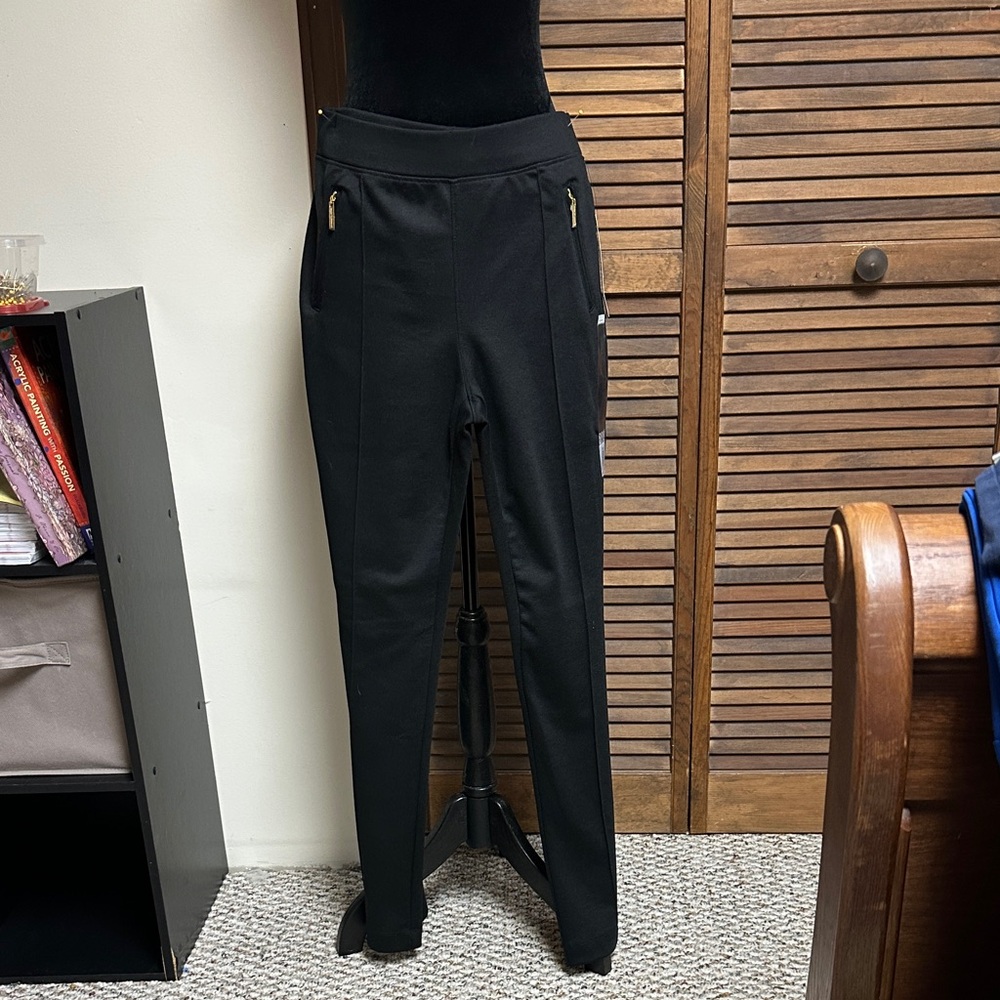 Dana Buchman Black Skinny Pants with Gold Zippers